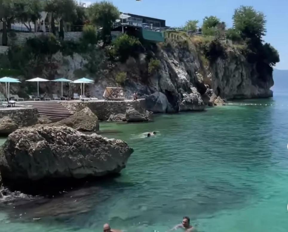 Artemis Beach House Vlorë Exterior foto