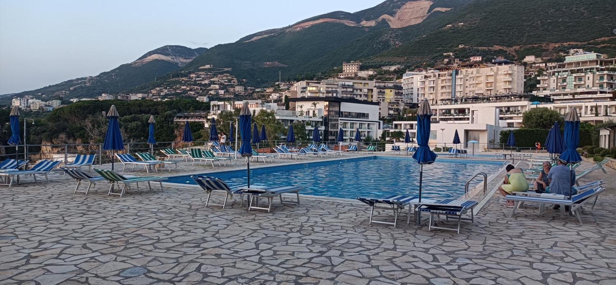 Artemis Beach House Vlorë Exterior foto